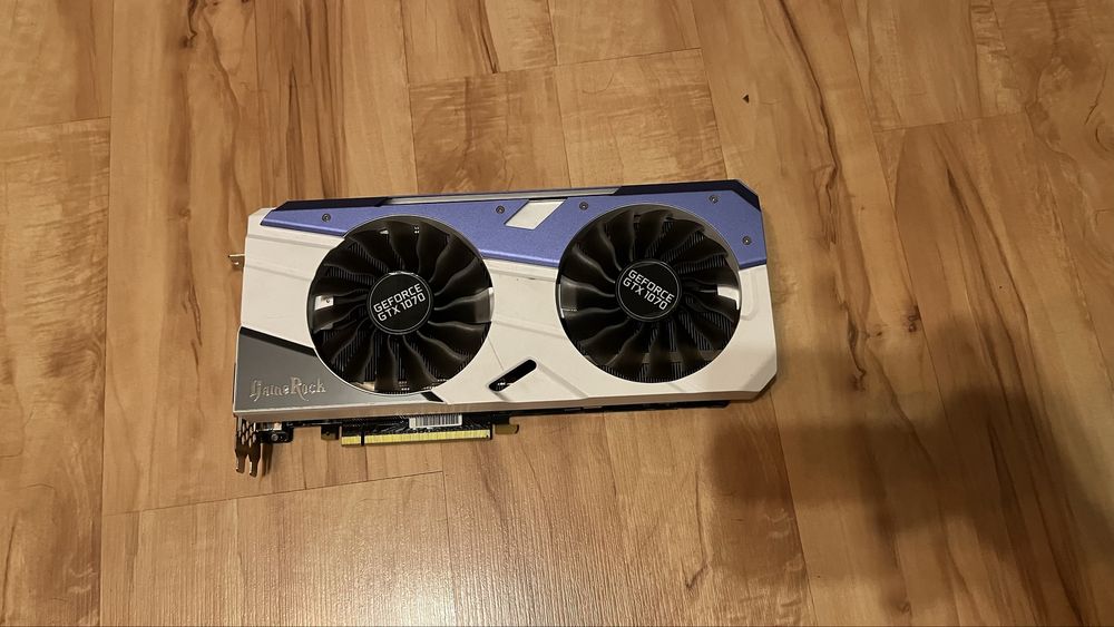 Karta graficzna geforce gtx palit gamerock 1070 8gb do naprawy