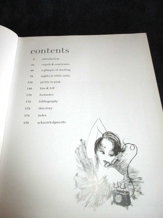 Livro Seduction a Celebration of Sensual Style