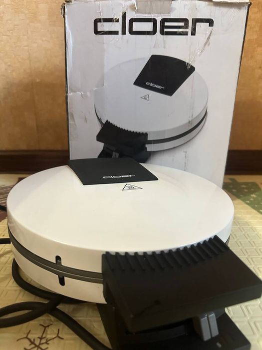 Вафельниця  нова