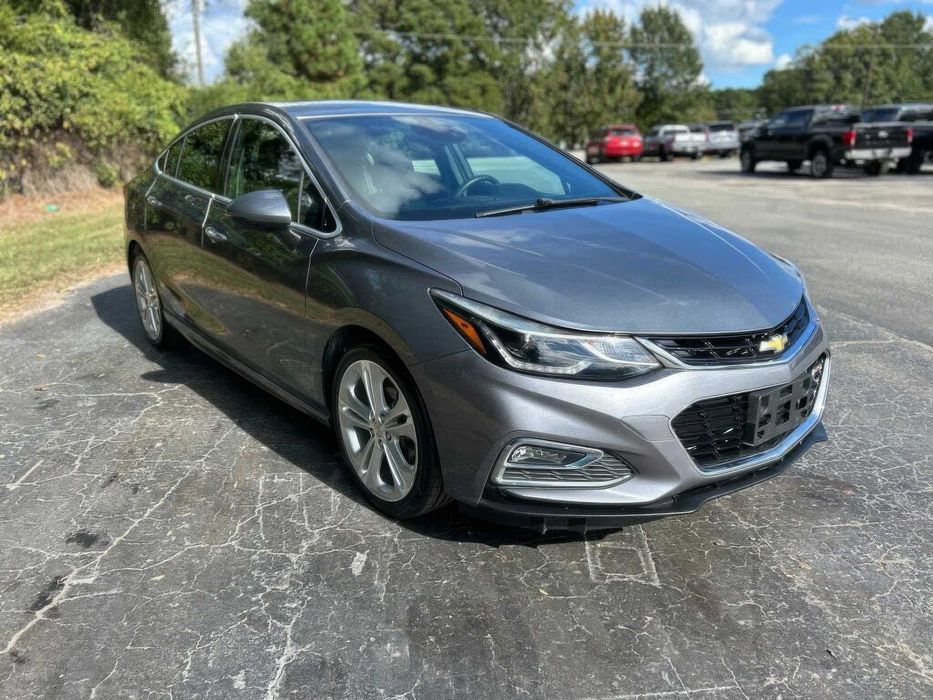 Chevrolet Cruze Premier      2018