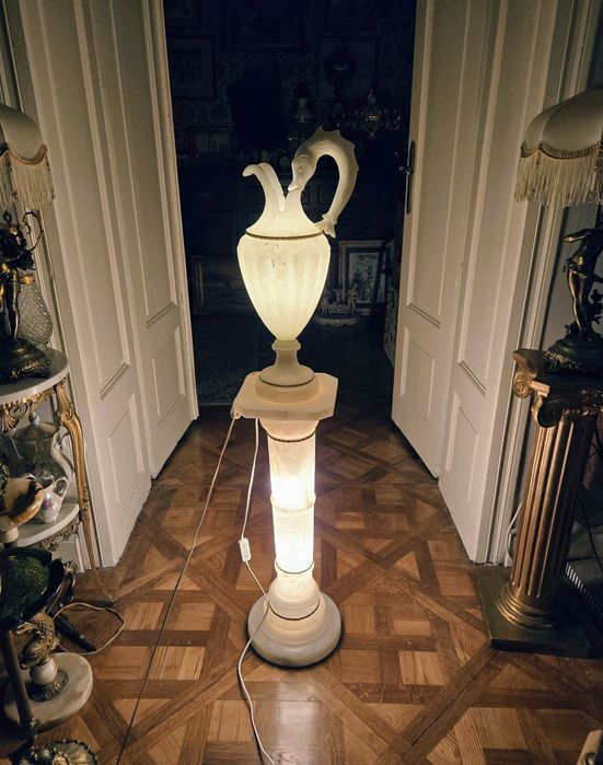 Lampa Postument podświetlany Kalisz