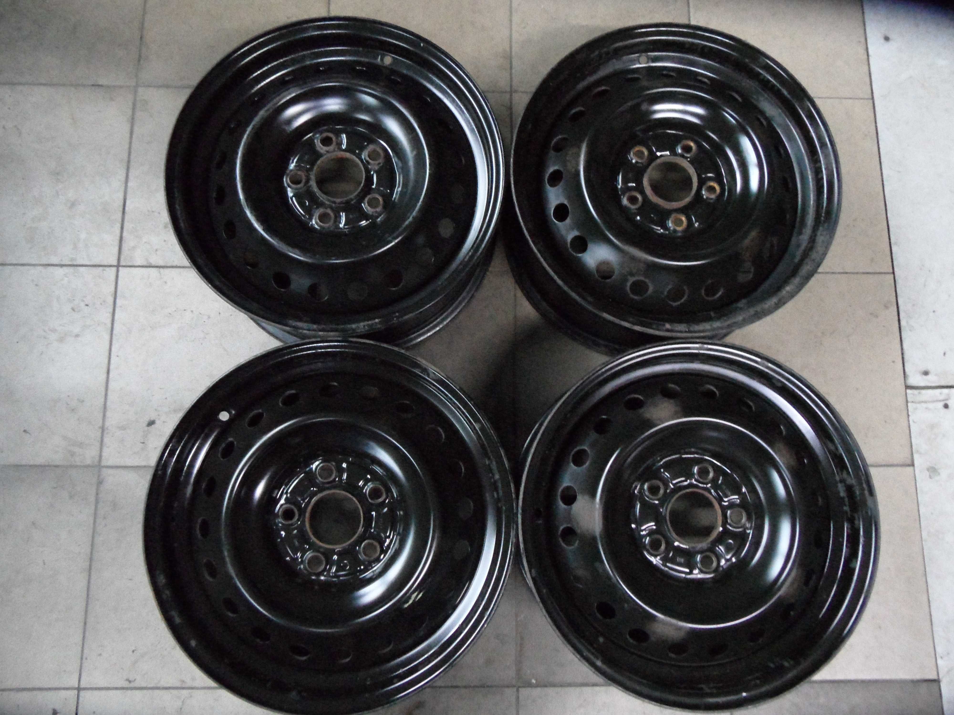 260H Felgi stal Honda 5x114,3