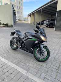 Kawasaki EX300 2014