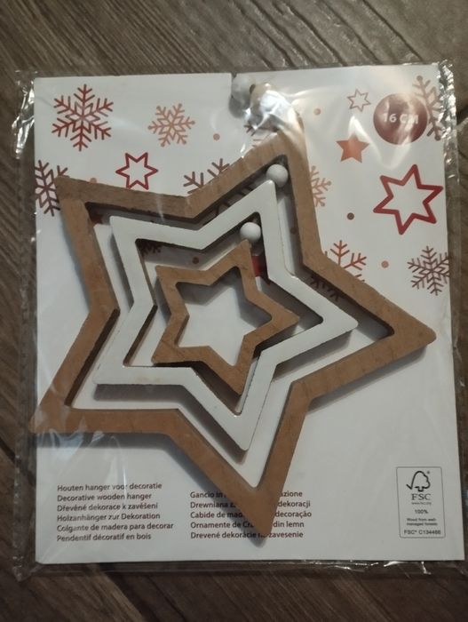 Drewniana zawieszka do zawieszenia
