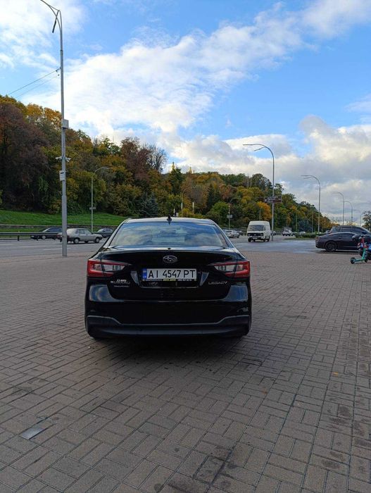 Автомобіль Subaru Legacy Premium 2020