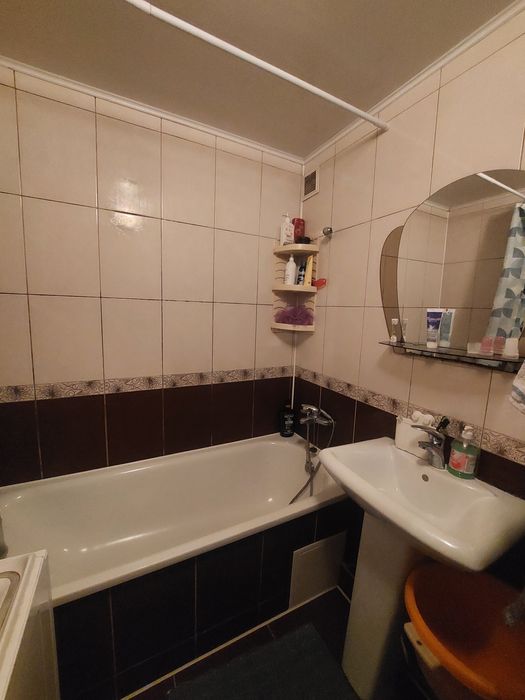 Продаж 3-х кімнатної квартири на Митниці