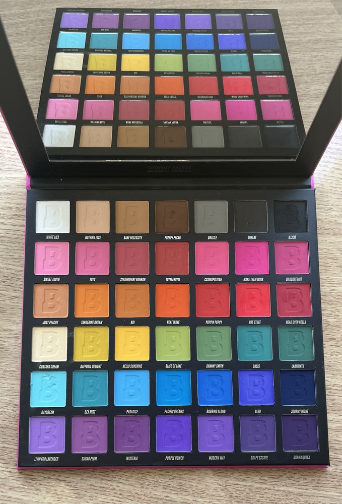 Палетка тіней beauty bay bright  matte42 colour palette