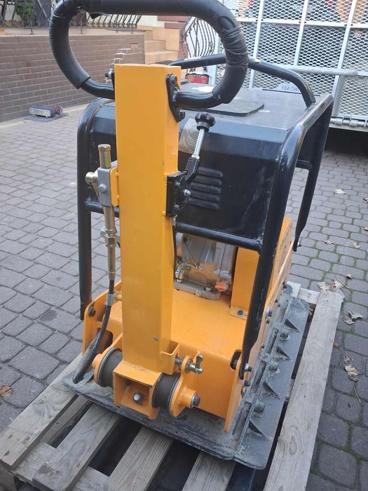 Zagęszczarka 250kg z rewersem