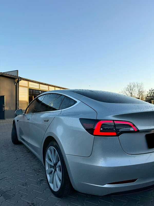 Tesla Model 3 2019 Long Range 75D Dual Motor