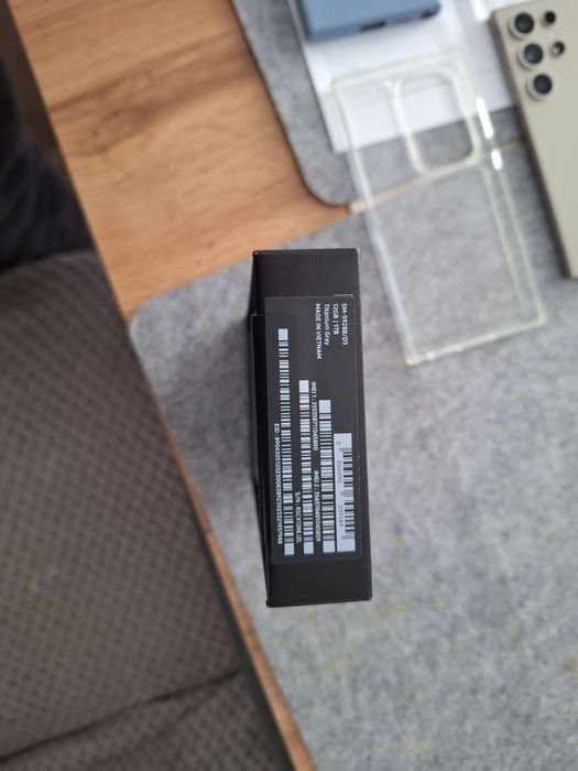 Samsung 24 ULTRA  12GB/ 1 TB