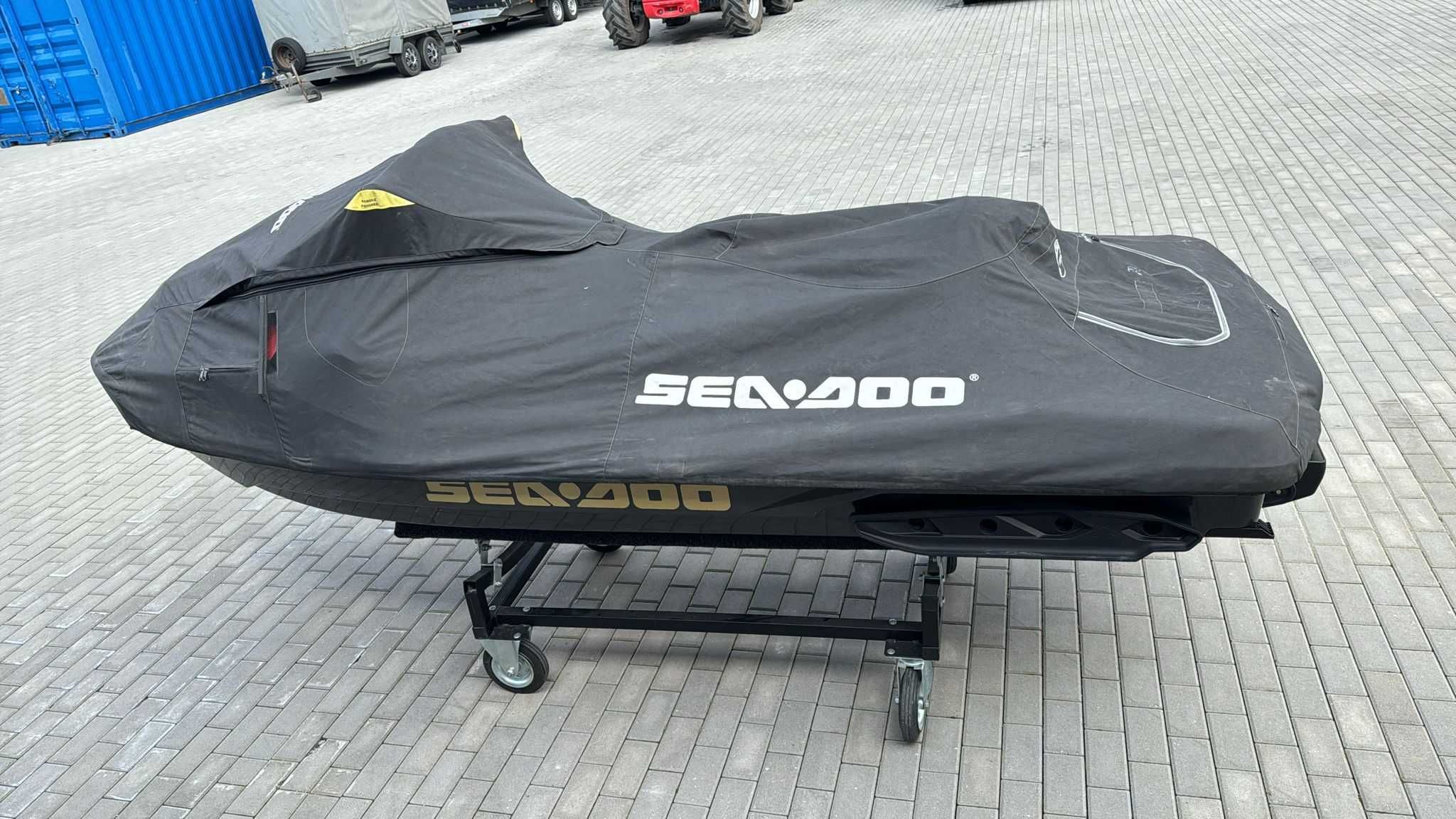 Skuter wodny Seadoo RXT-X z roku 2019 Przebieg 92MtH Po dużym serwisie