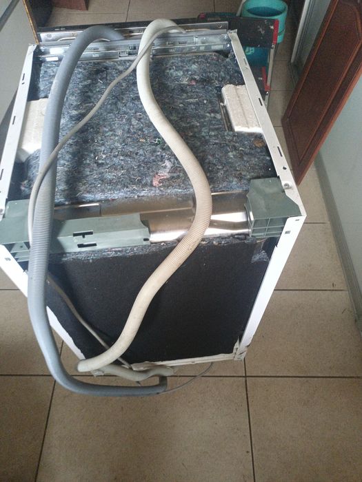 Zmywarka do zabudowy Beco