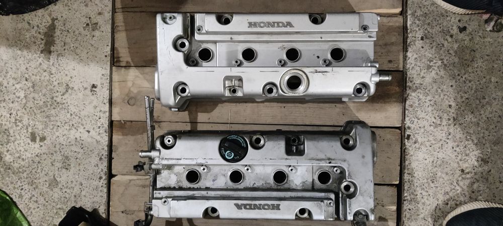 Клапанні Кришки Honda K24