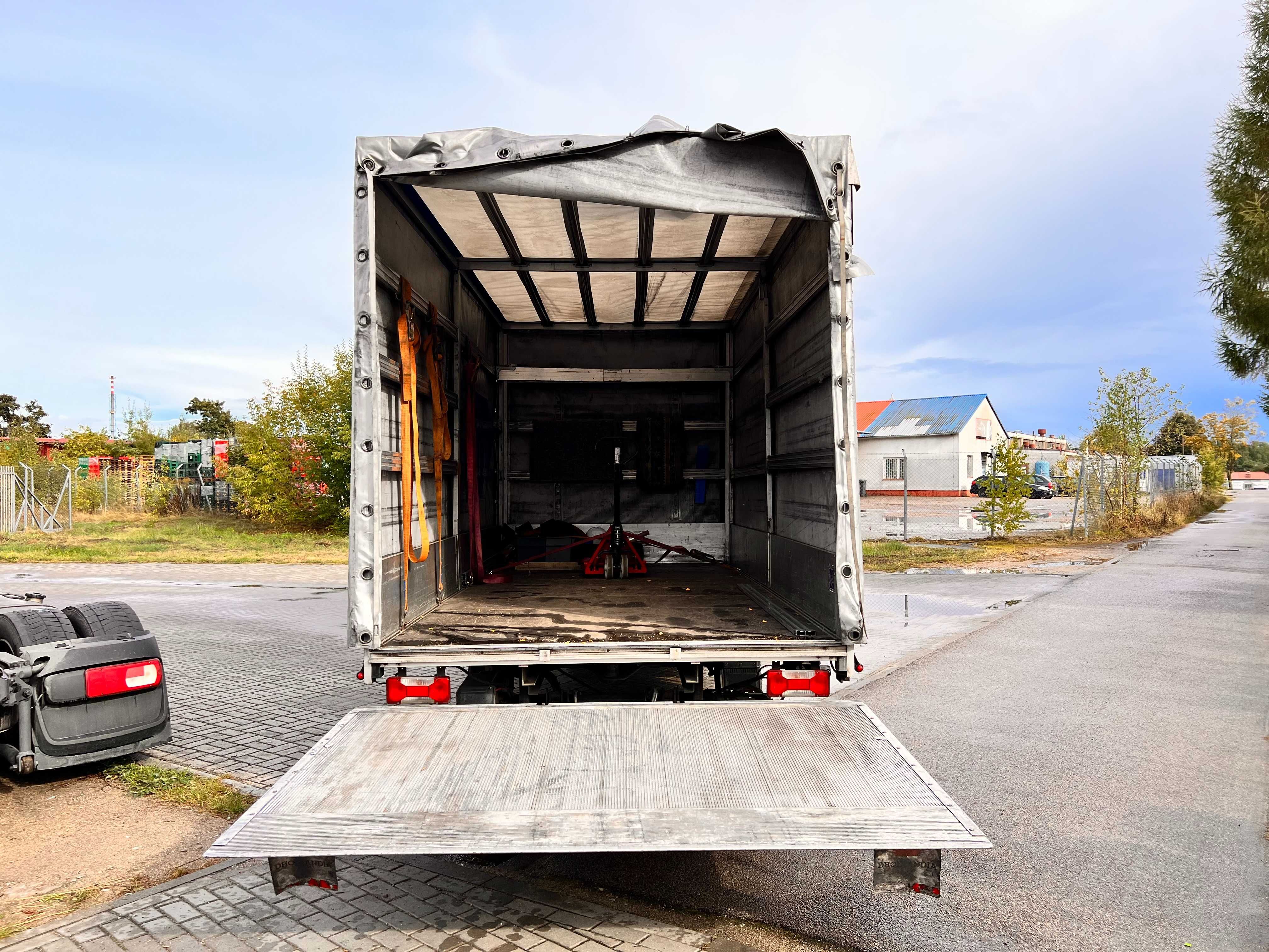 Transport ciężarowy 24 tony solówka SOLO TIR BUS ciężarówka usługi tra