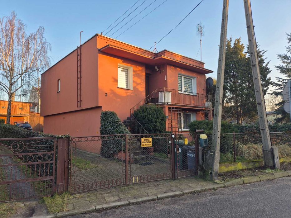 Sprzedam dom w centrum Ślesina