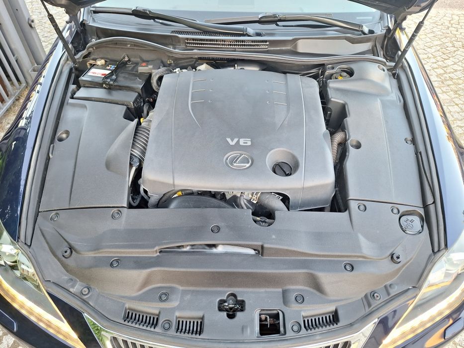 LEXUS IS250 II Lift*Xenon*ML Audio*Kamera*Navi*Wentyl fotele*REJ PL