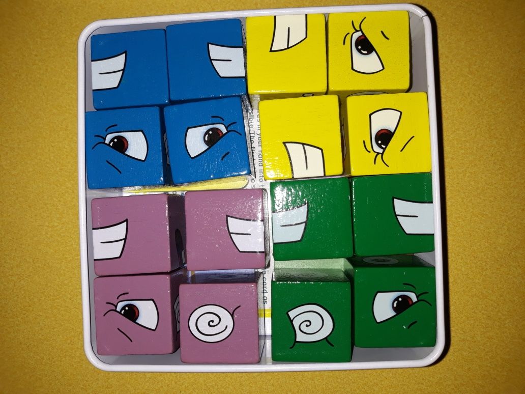 Кубики (емоції) дерев'яні з картками