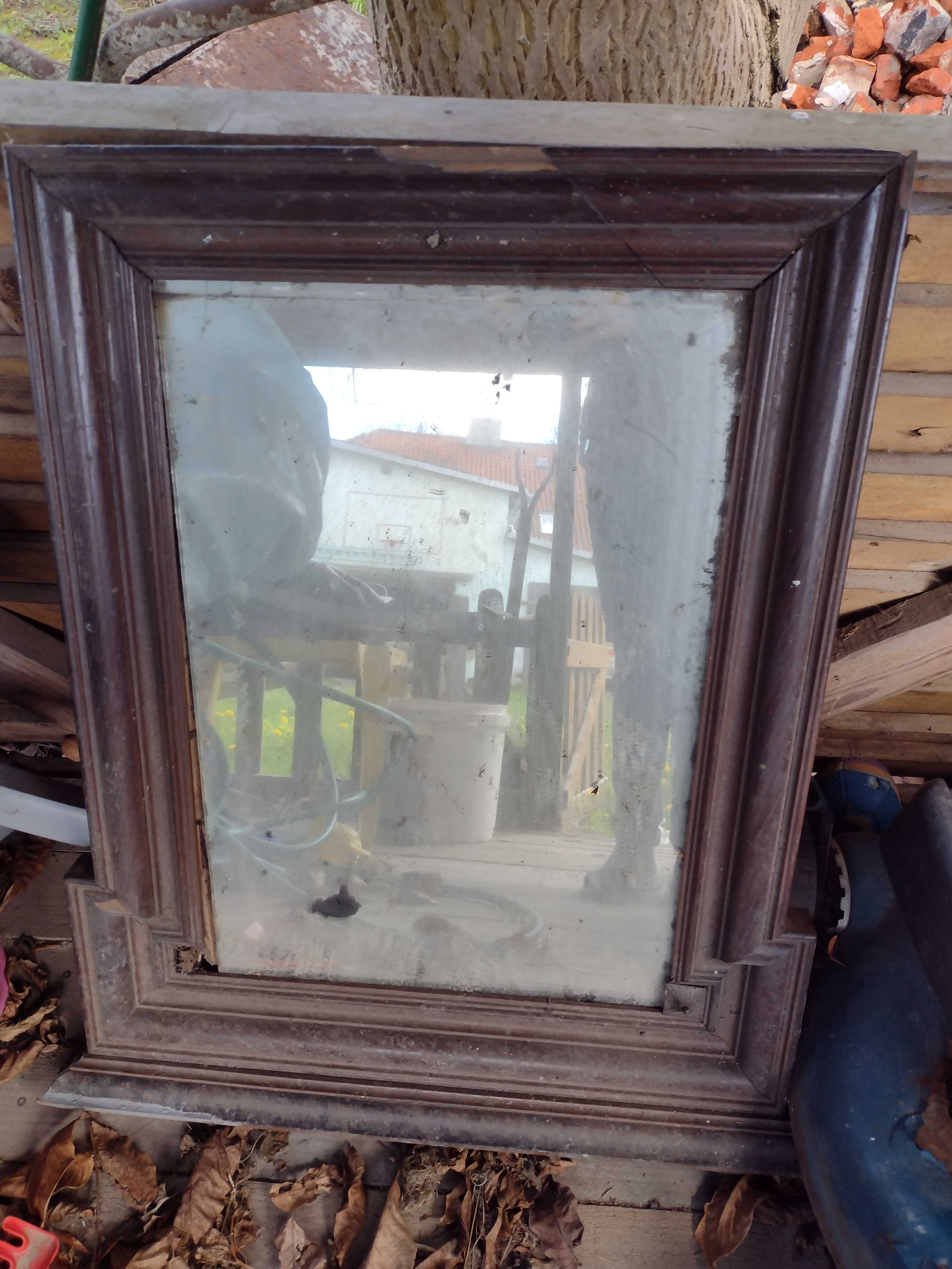 Lustro z lat 50-tych