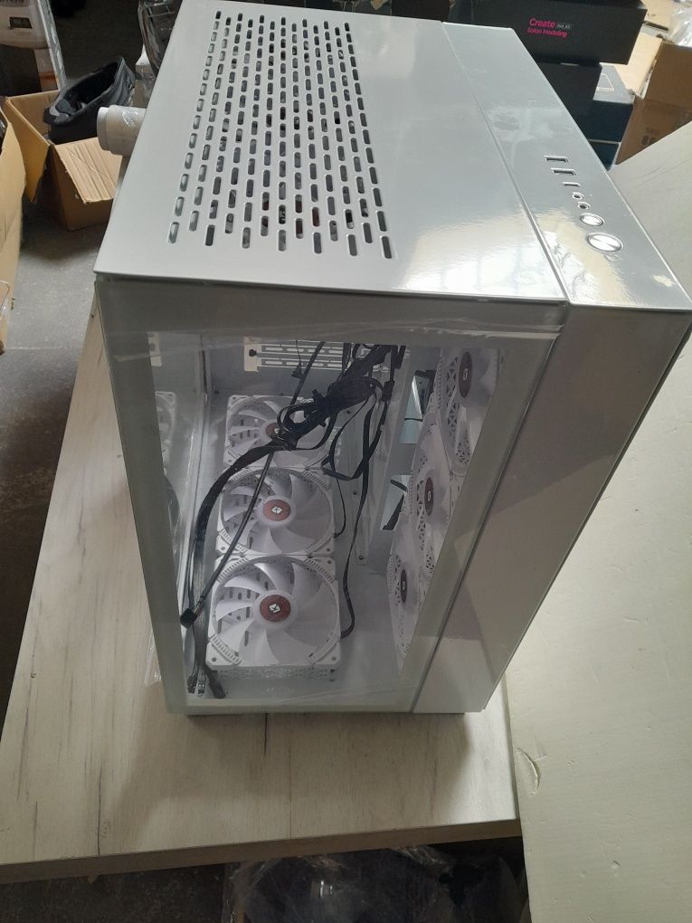 KEDIERS c590 Obudowa PC – ATX-Tower-komputer do gier z hart. szkła