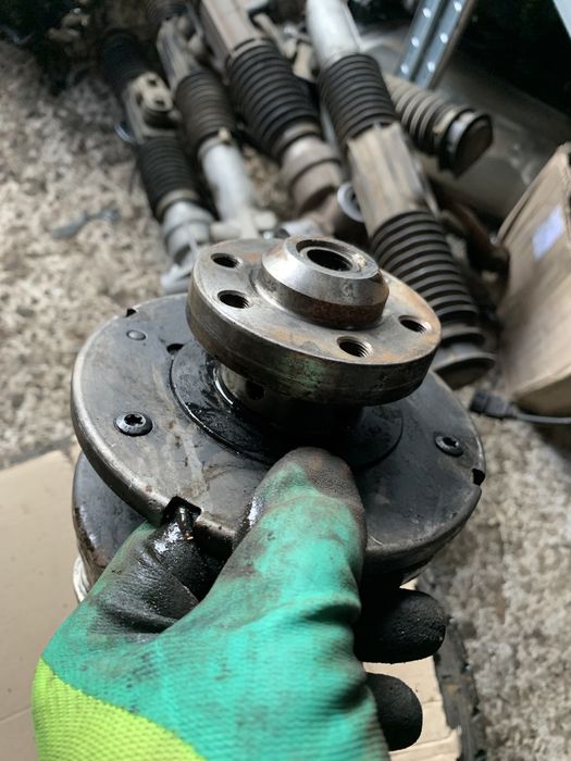 Коленвал Audi а4 а6 шкода фольцваген 1.9дизель