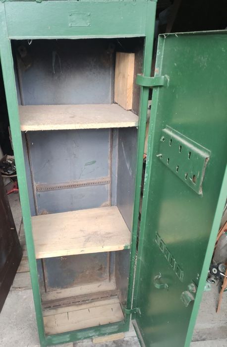 Продам щит шкаф для электрического оборудования