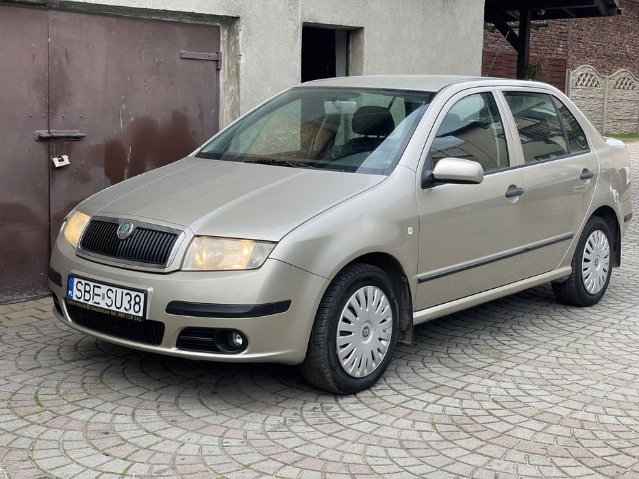 Skoda Fabia Salon Polska Lift 1.2 benzyna 64KM Klimatyzacja 2kol. Kół Sedan