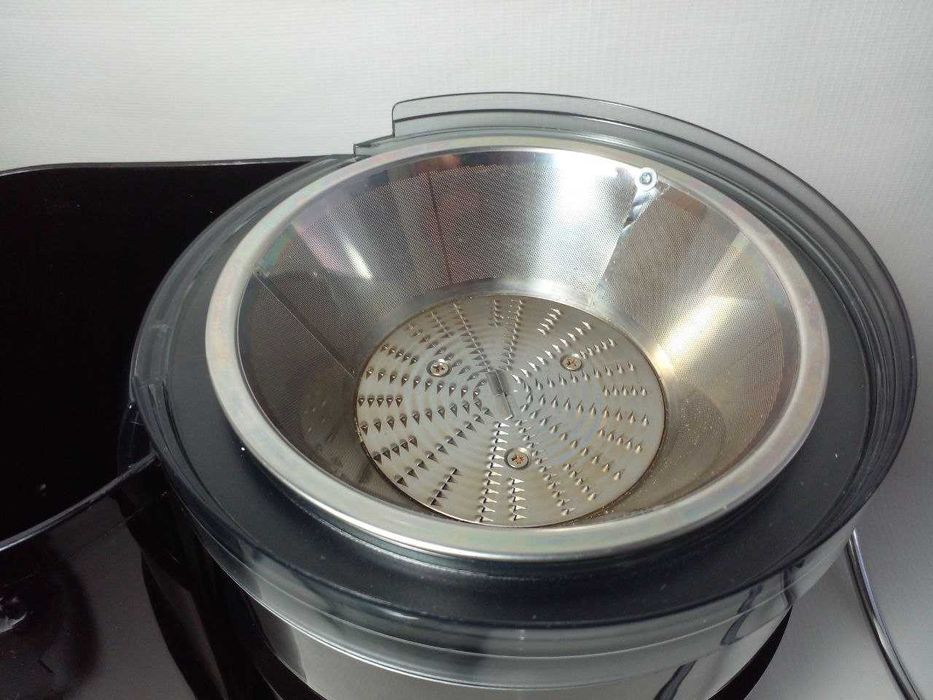 Соковыжималка Saturn ST-FP7042