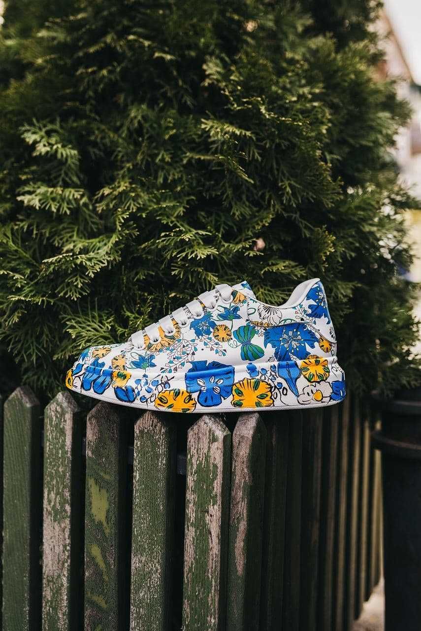 Alexander McQueen Custom Flowers