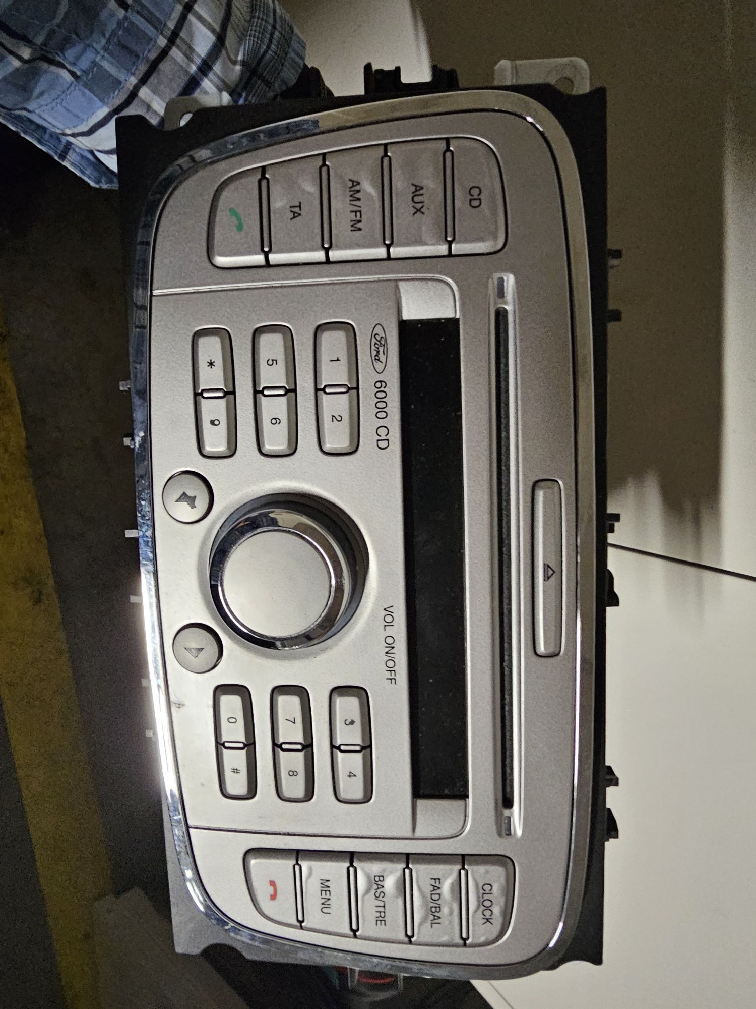 Radio Ford  CD6000 Mondeo Mk4 C-Max Galaxy S-Max Focus