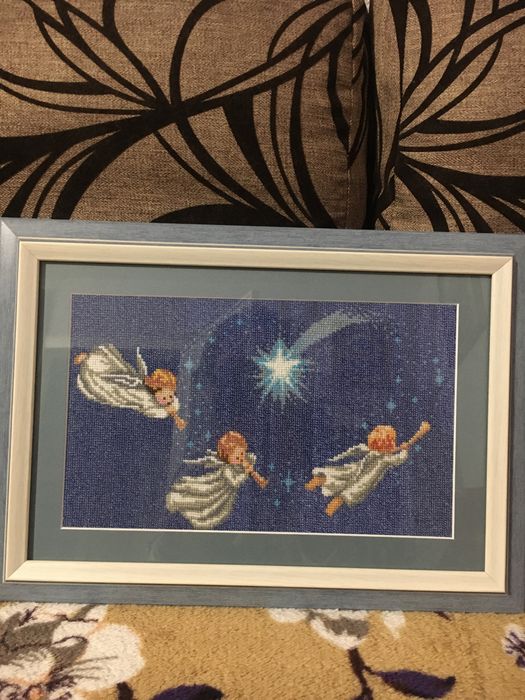 Вишита кртина ангели