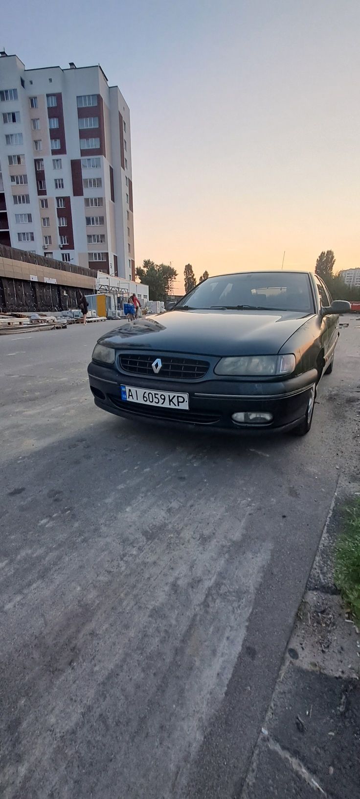 Продам рено сафран