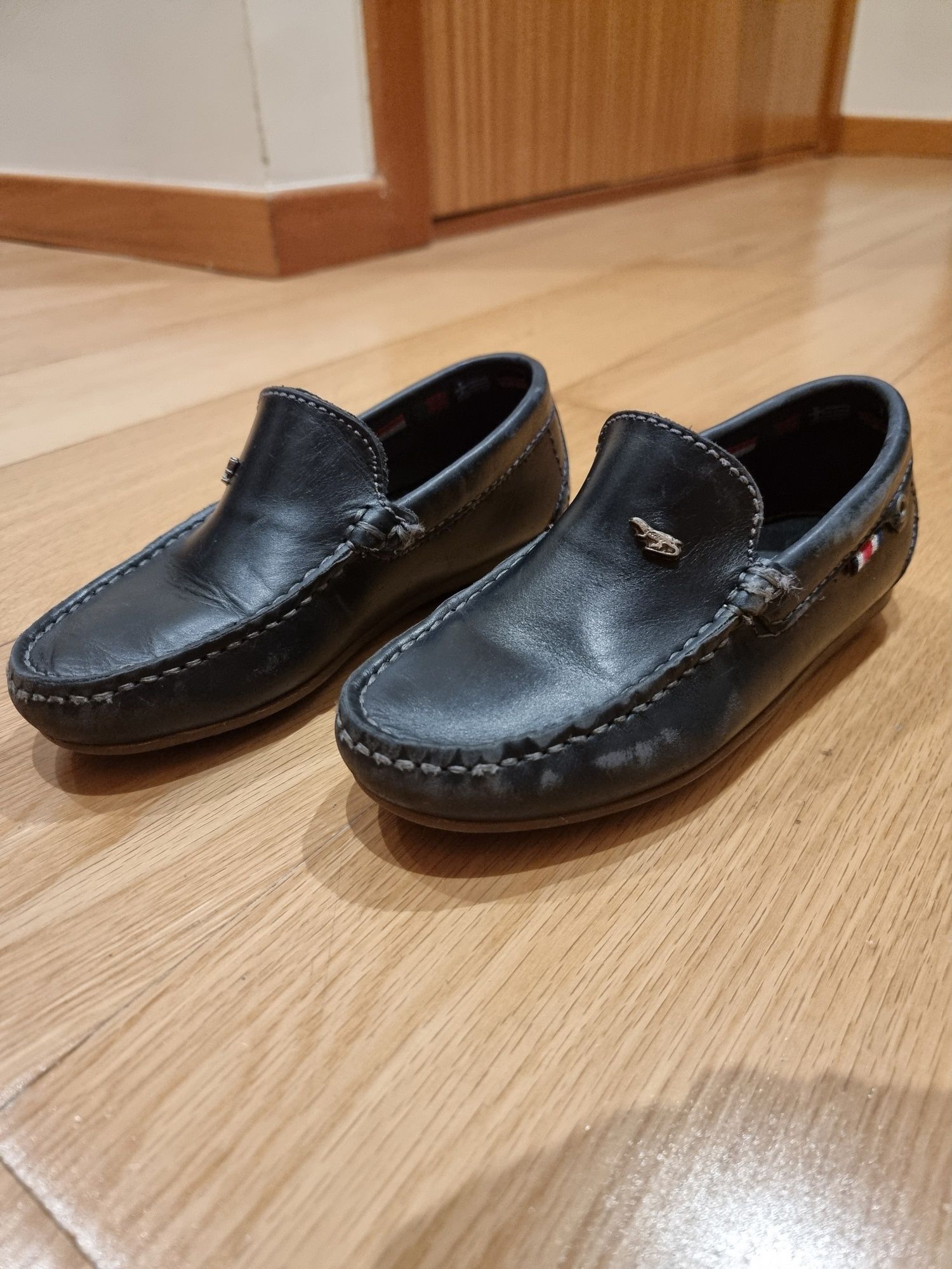 Mocassim azul escuro