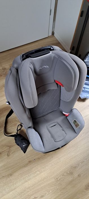 Oddam używany Fotelik do auta