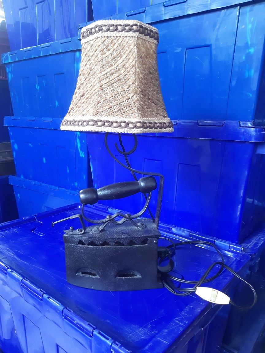 Lampka nocna że starego żelazka wys 50 cm