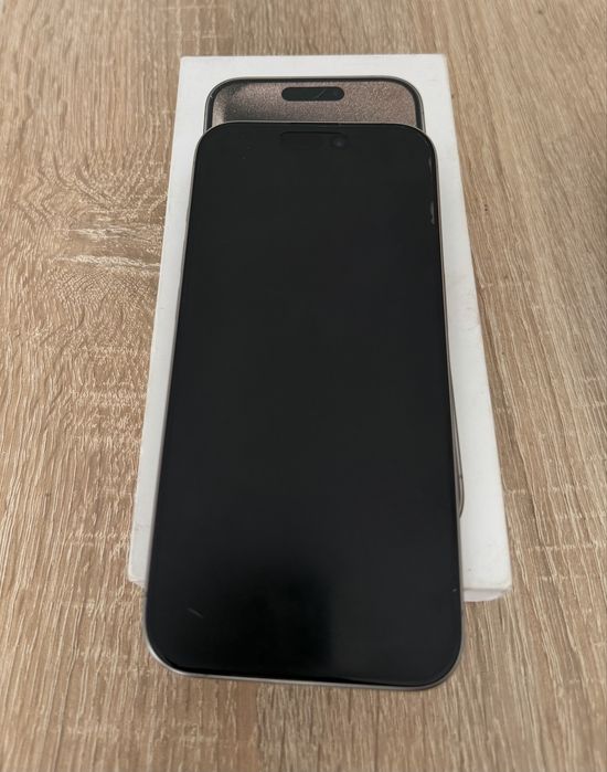 iPhone 15 pro 256gb naturalny Tytan