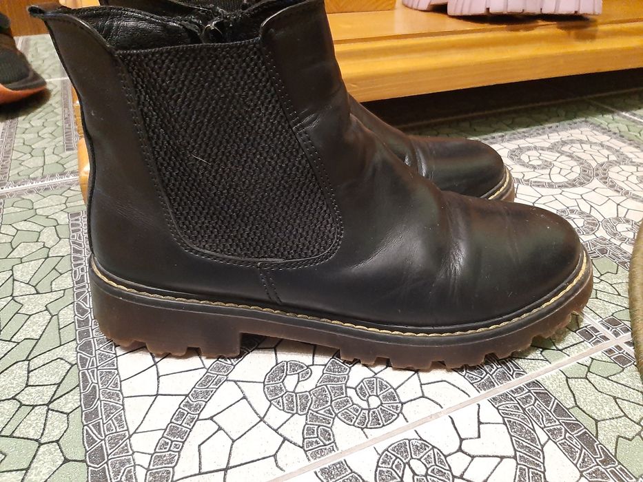 Демісезонні черевики шкіряні