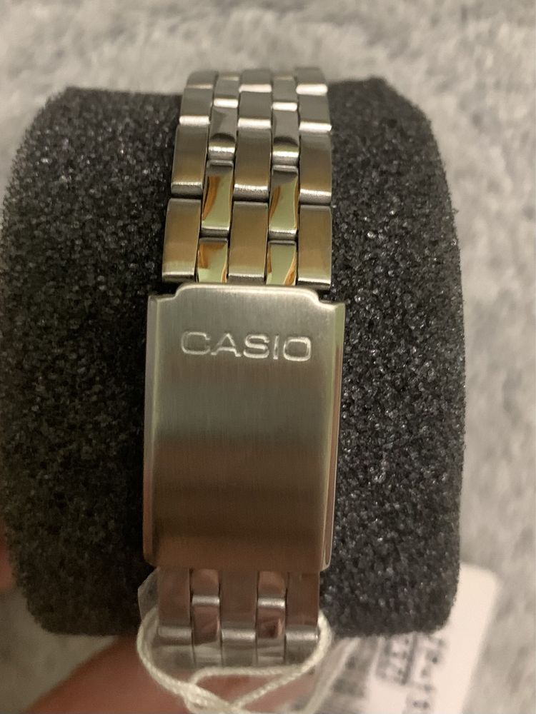 Жіночий годинник Casio LTP-1335D-4A