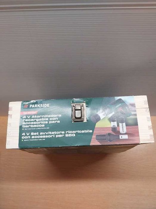 Conjunto Parkside 4V com acessórios para churrasco
