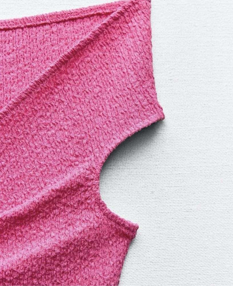 Майка Zara з опущеними плечима