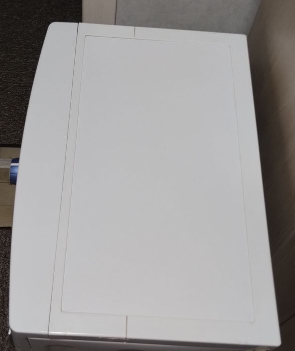 Продам пральну машинку. Ціна 2000 грн. Самовивіз. Полтава