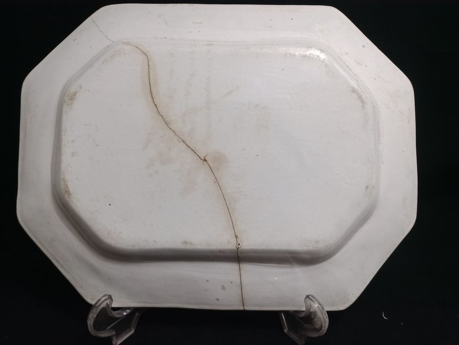 Travessa grande antiga fábrica de Sacavém cavalinho