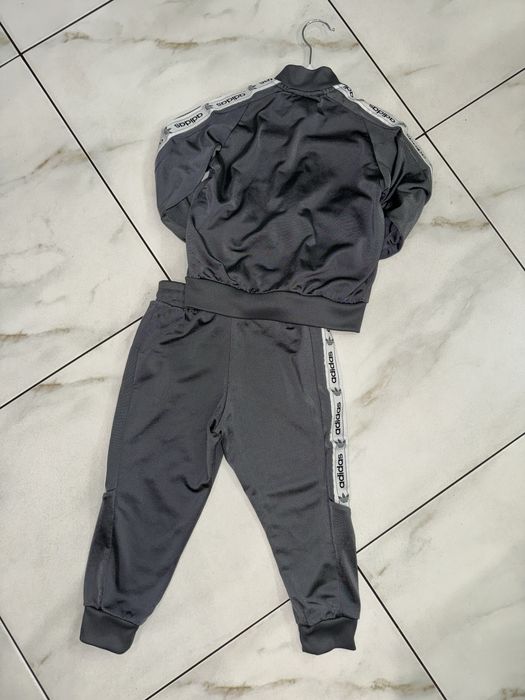 Детский серый спортивный костюм Adidas 3-4 года (98-104 см)