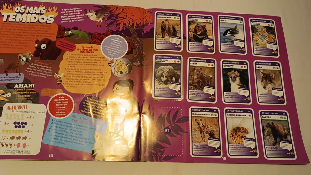 Caderneta Cromos Cartas. Super Animais. Pingo Doce