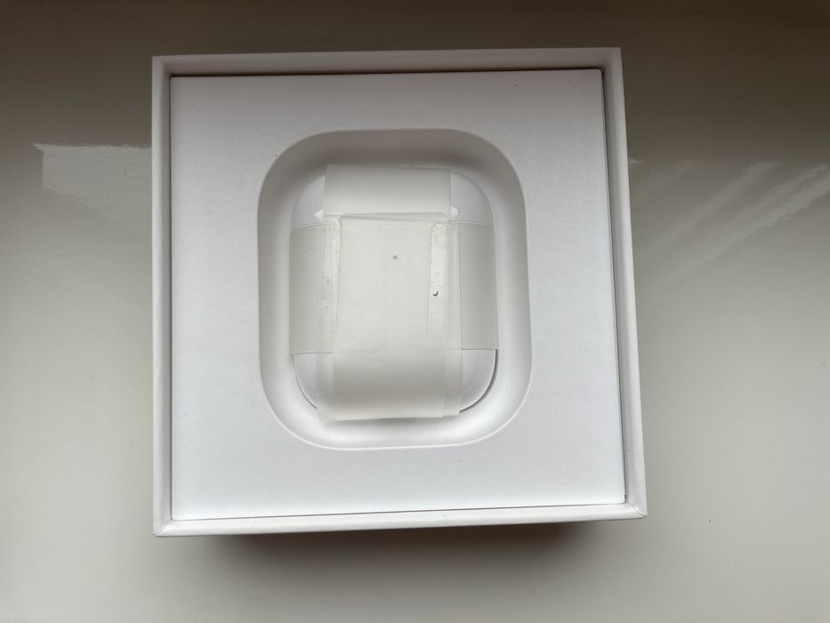 Наушники Apple AirPods 2