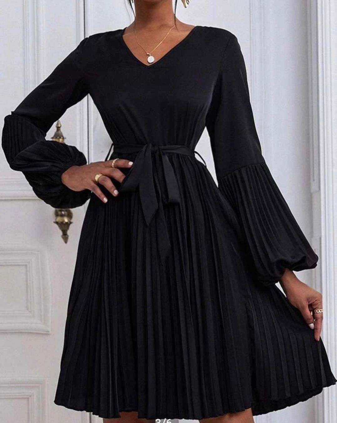 Sukienka plisowana czarna S