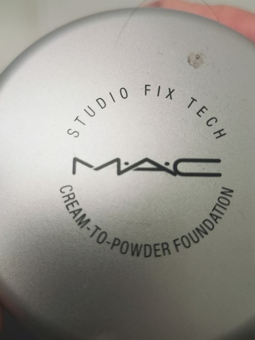 Puder kpmpakt Mac