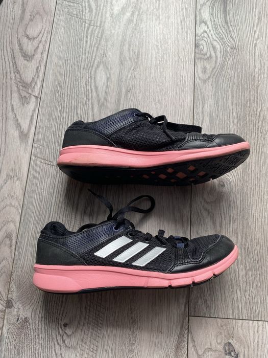 Lekkie damskie buty do biegania Adidas