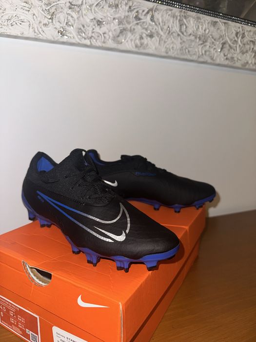 Chuteiras Nike Phantom