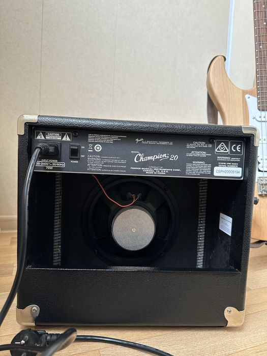 Продам Електрогітару YAMAHA PACIFICA 112J + комбік FENDER CHAMPION 20