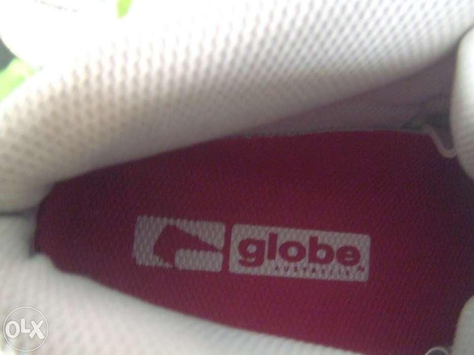 Tenis Bota Globe